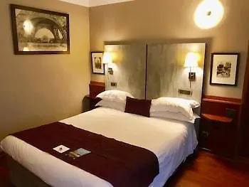 George Sand 3* Paris