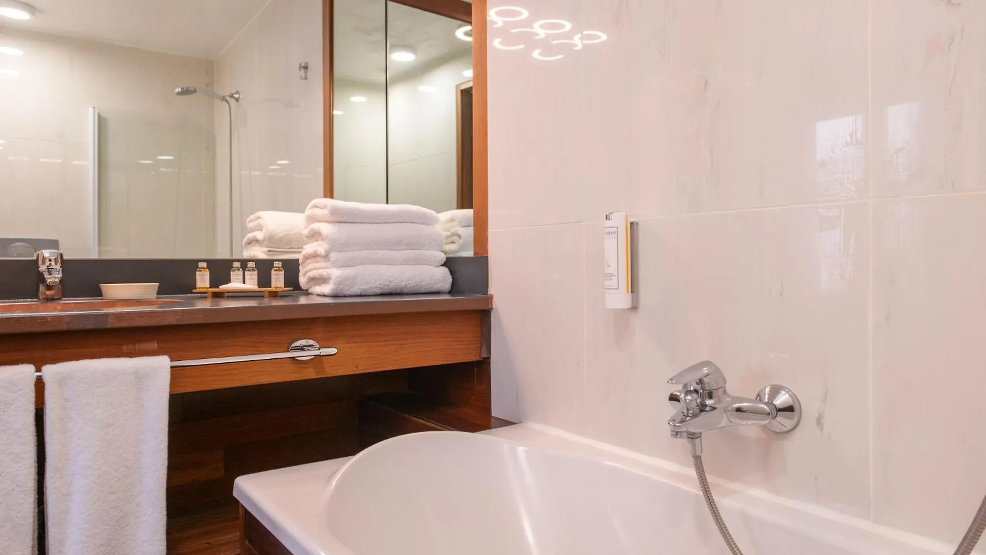 George Sand 3* Paris
